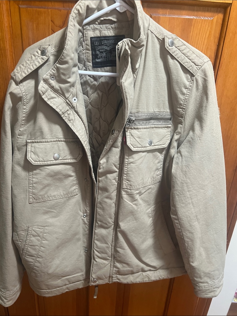 Levi's Men's Beige/Tan Quilted Military Field Jacket Medium New With Tags